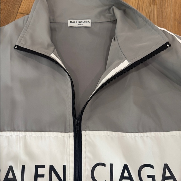 Men’s Balenciaga Colorblock Logo Windbreaker Jacket - Picture 6 of 11